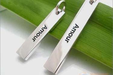 自動(dòng)對焦激光打標(biāo)機(jī)打標(biāo)效果